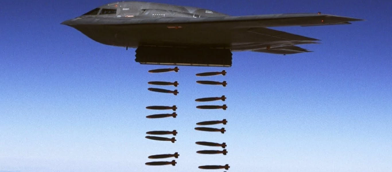 Τίποτα δεν μπορεί να σταματήσει ένα B-2 Stealth Bomber (βίντεο)